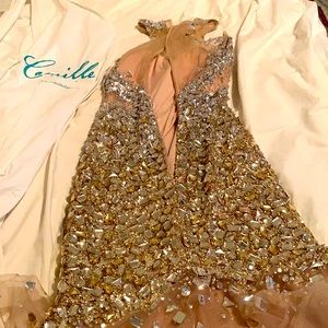 Women’s dress gown